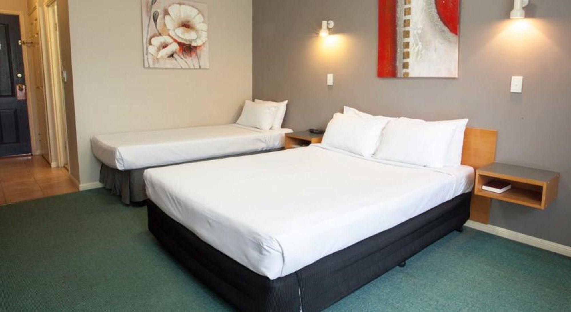 Springwood Motor Inn Eksteriør bilde